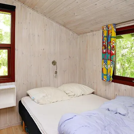 別荘 Three-bedroom Holiday In 1